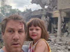 Gli israeliani tengono le valigie pronte e pronte mentre Trump valuta la potenziale decisione di attaccare l’Iran