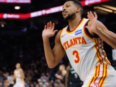 Gli Hawks organizzano una serata tributo a Magic Metropolis con ali al limone e pepe, TI e merch