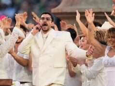 Lo spettacolo dell’intervallo del Tremendous Bowl di Dangerous Bunny innesca un’ondata di streaming globale, mostrano i dati di Apple Music