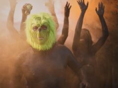 Enormi carri allegorici, costumi selvaggi e feste di strada senza sosta: il Carnevale brasiliano in foto