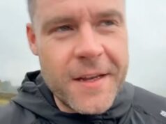 Danny Miller di Emmerdale dichiara amore mentre il figlio “segue” le sue orme