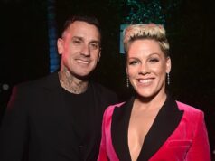 La verità sul matrimonio MOLTO non convenzionale di Pink con Carey Hart: punti di emergenza in ospedale… accordo “unico”… e motivo cinico, le voci di corridoio erano “PERFETTAMENTE tempistiche”