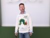 Macaulay Culkin fa girare la testa con un maglione Dior Very Hungry Caterpillar e le unghie smaltate mentre partecipa al suo primo evento dalla morte della co-star di Mamma ho perso l’aereo Catherine O’Hara