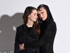 Cara Delevingne si avvicina alla fidanzata Minke in una rara uscita insieme ai GLAAD Awards