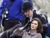 Rachel Weisz nella foto con il co-protagonista Matthew Macfadyen nelle prime drammatiche riprese del remake del classico thriller degli anni Sessanta