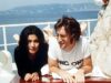 Paul McCartney rivela che Yoko Ono una volta gli disse che pensava che suo marito John Lennon “potesse essere homosexual”