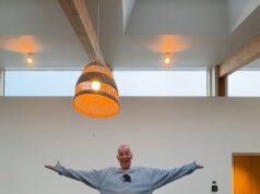 Michael Barrymore, “nostalgico di casa”, rinuncia al suo sogno di andare in pensione in Spagna e acquista un modesto bungalow nel Devon da 350.000 sterline