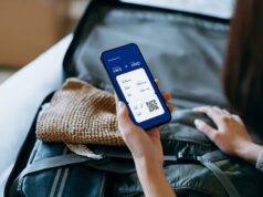 I viaggiatori si rivolgono all’intelligenza artificiale per pianificare i viaggi, ma permangono allucinazioni e lacune di fiducia