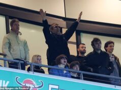 Liam e Noel Gallagher si riuniscono per una rara uscita insieme mentre celebrano la vittoria della finale della Coppa Carabao del Manchester Metropolis a Wembley