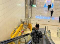 Ero su un volo Emirates per Dubai che ha virato due volte a causa dei missili iraniani