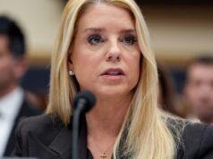 File Epstein: mandato di comparizione della commissione della Digital camera al procuratore generale Pam Bondi