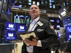 I rendimenti dei titoli del Tesoro sono più alti poiché gli investitori attendono il rapporto chiave sull’inflazione