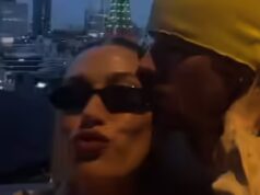 Hailey Bieber parla di come Justin Bieber la aiuta advert affrontare i commenti di odio