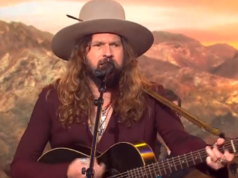 Sessioni del sabato: si esibisce Jay Buchanan "Nuoto profondo"