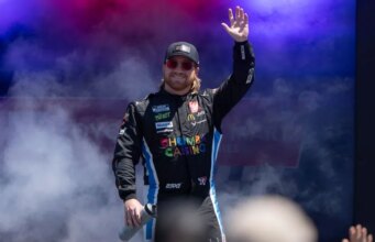 Tyler Reddick cerca di fare la storia a Phoenix