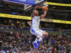 Lo slancio è al primo posto quando Magic accoglie i Mavericks