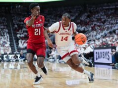 Louisville, Syracuse, nel disperato tentativo di fermare gli scivoloni di nice stagione