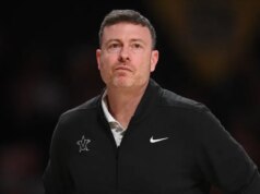 Tyler Tanner, numero 24 Vanderbilt, vince l’OT su Ole Miss