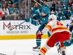 Gli squali apprezzano il ruolo di contendenti mentre i Jet languiscono vicino al fondo