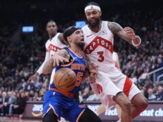 I Knicks chiudono tardi i Raptors estendendo la serie di vittorie consecutive a 12