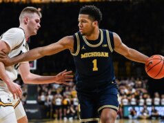 Il numero 3 del Michigan supera l’Iowa per rimanere imbattuto nel gioco Massive Ten