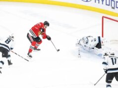 Frank Nazar racconta in OT mentre i Blackhawks superano Mammoth