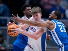 Alex Condon alimenta il numero 4 della Florida oltre il Kentucky