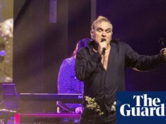 Morrissey annulla il concerto di Valencia dopo essere stato lasciato in “stato catatonico” dal rumore della città