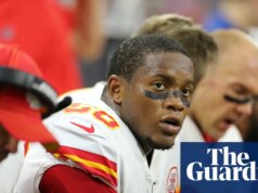 L’ex campione del Tremendous Bowl ha chiesto a ChatGPT degli infortuni prima della morte della fidanzata, sente la corte