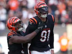 CRONACA: les Ravens perdent la face dans la saga Maxx Crosby