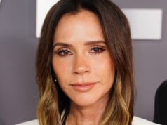 Victoria Beckham ringrazia la famiglia per il supporto dopo la settimana della moda di Parigi