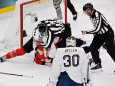 Combattimento con Tom Wilson: Pierre Crinon piange alla trahison per la sospensione