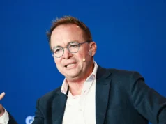 L’ex alto funzionario di Trump sta inseguendo i mercati delle previsioni