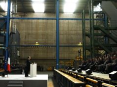 La Francia, per potenziare l’arsenale nucleare, potrebbe schierare armi atomiche agli alleati europei