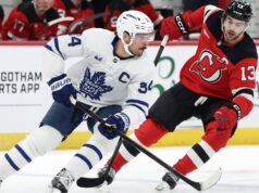 I Maple Leafs cadono contro i Devils ai rigori per la quinta sconfitta consecutiva
