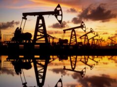 GPL e crisi petrolifera IN DIRETTA: il petrolio si mantiene sopra i 100 dollari e le azioni crollano mentre Khamenei prende di mira Hormuz