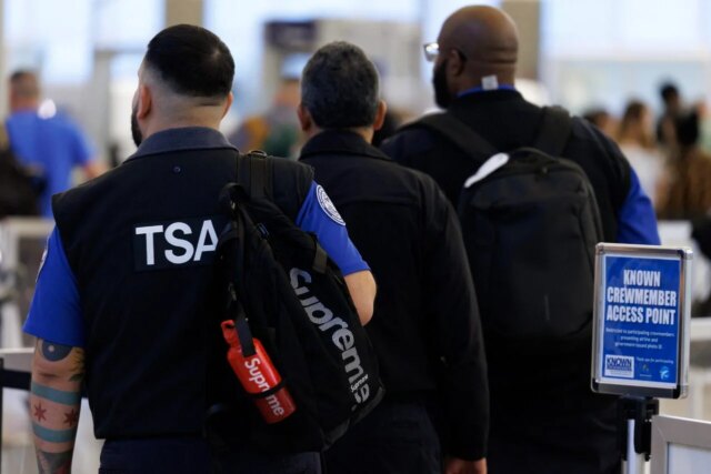 TSA-agents-march-10-2026-1280x853.jpg