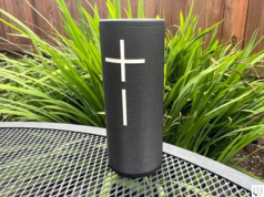 Il nostro altoparlante Bluetooth da giardino preferito ha uno sconto di $ 25