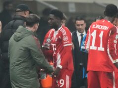 Il canadese Alphonso Davies ha riportato uno stiramento muscolare alla coscia destra, riferisce il Bayern