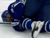 A VOIR: Un colpo di stato disgraziato di Radko Gudas su Auston Matthews