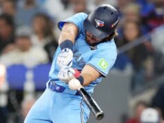 Barger dei Blue Jays centra il Grande Slam perdendo nell’allenamento primaverile contro i Crimson Sox