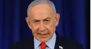 “Qualcuno pensa davvero che qualcuno possa dire a Trump cosa fare?” Netanyahu nega di aver “trascinato” gli Stati Uniti “nella guerra con l’Iran”