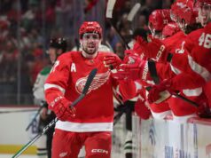 Cambiato dai senatori: David Perron ritorna a Detroit