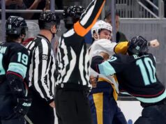 «Justin Barron! Donne-moi deux secondes! Tiens ma bière!»