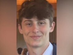 Studente delle superiori ucciso a caso mentre entrava in rideshare mesi prima del diploma