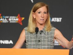 La WNBA deve affrontare una scadenza critica poiché i colloqui sulla contrattazione collettiva in corso minacciano di interrompere il programma, afferma il commissario