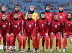 Altri tre giocatori della squadra di calcio iraniana cambiano thought sull’asilo