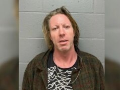 Il figlio di Cher è stato arrestato due volte in un effective settimana con l’accusa di furto con scasso e aggressione nel New Hampshire