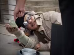 La polizia di Dubai arresta un “mendicante di auto di lusso” e arresta 37 mendicanti di varie nazionalità durante la repressione