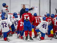 Martin St-Louis è attaccato a un problema ricorrente chez le Canadien: l’arte di fermare i libri, ça s’enseigne